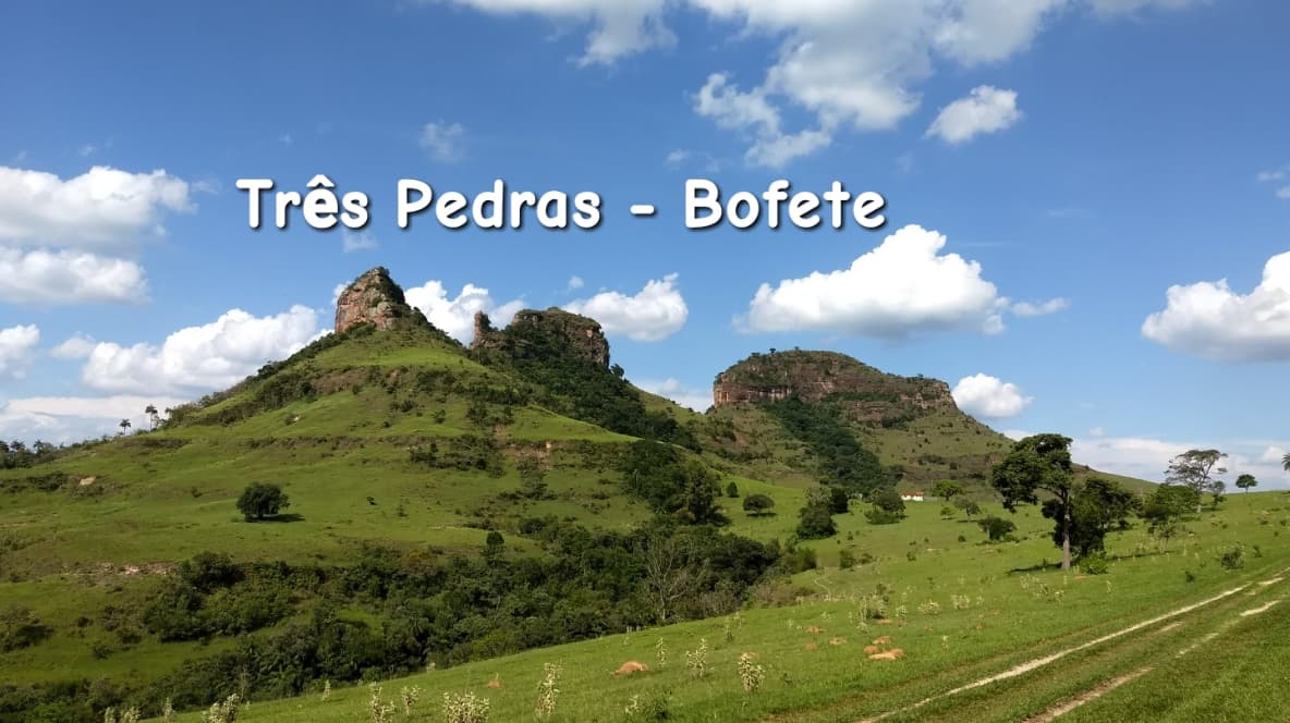 Três Pedras