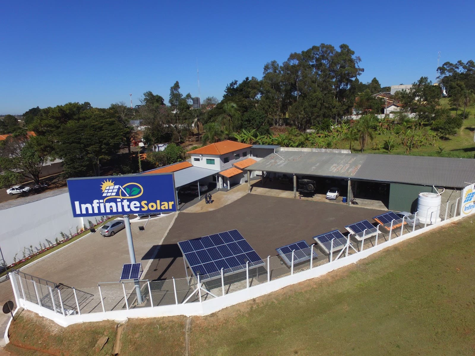 Infinite Solar (Showroom) - foto 1