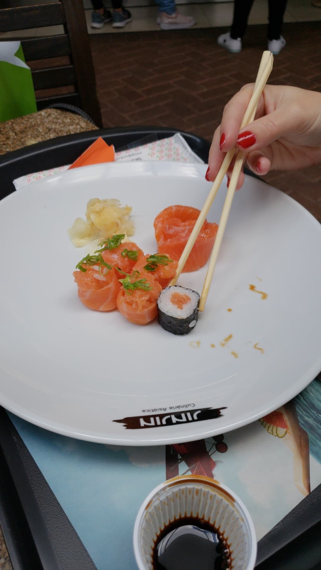Jin Jin Wok Culinária Asiática - foto 2